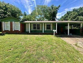 Building Photo - 1121 Elizabeth Dr
