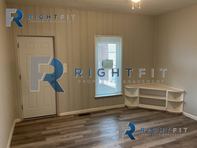 Building Photo - Charming 2 Bedroom Home in Dayton