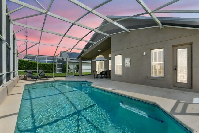 Building Photo - 447 High Point Dr