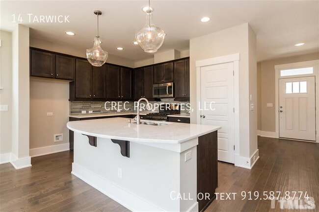 Building Photo - 14 Tarwick-