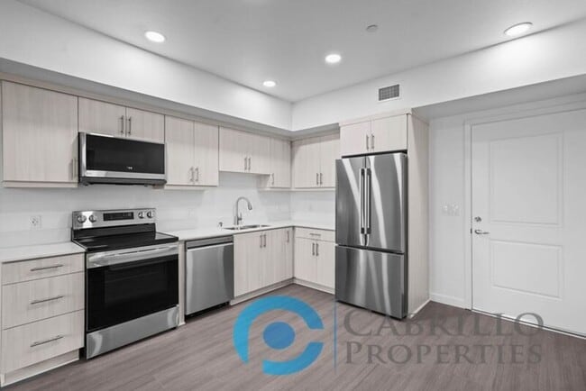 Building Photo - 2724 El Cajon Blvd