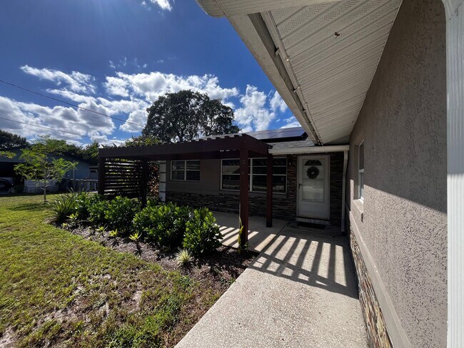 Photo - 1510 Melody Ln House