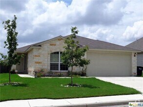 Building Photo - 2234 Bentwood Dr
