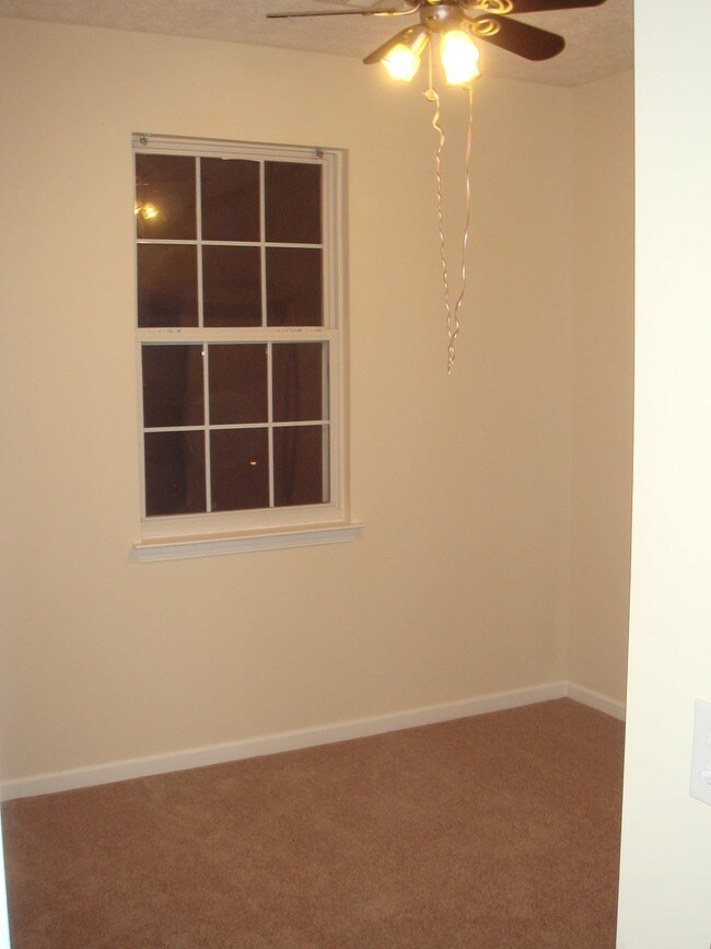 Building Photo - 707 Windcroft Circle Northwest