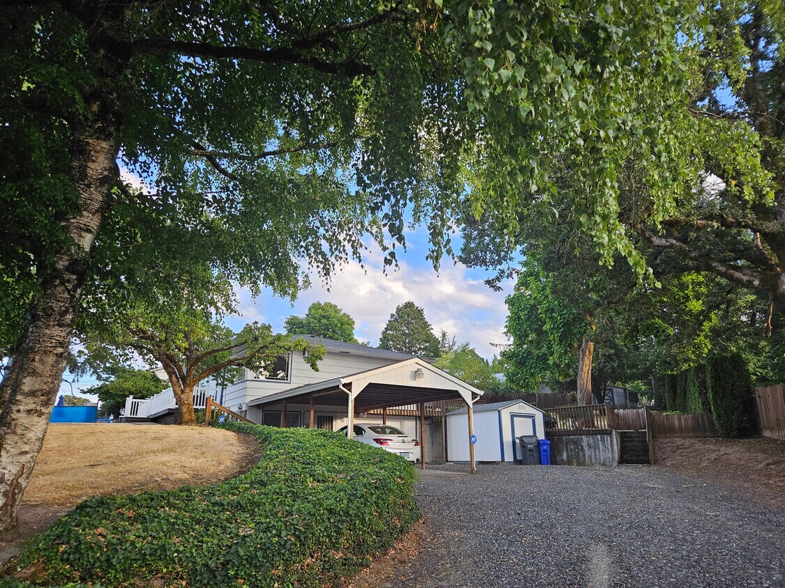 Foto principal - 16030 S Holcomb Blvd