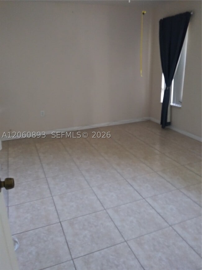 Building Photo - 8511 Sunset Strip
