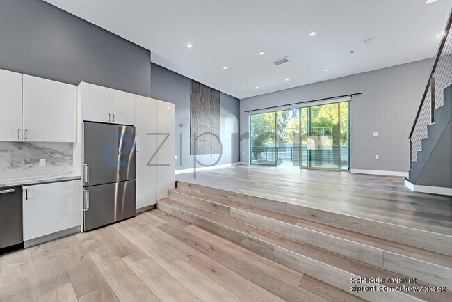 Foto del edificio - 957 Figueroa Terrace