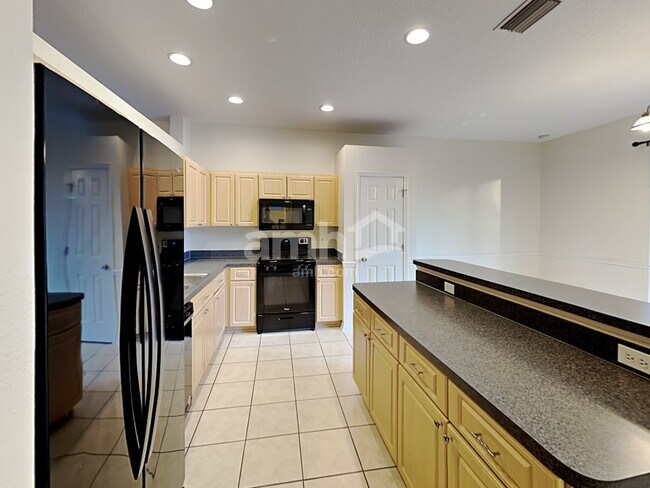 Foto del edificio - 12723 Bramfield Dr