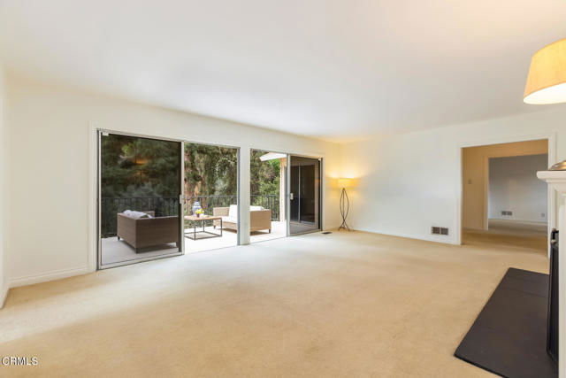 Building Photo - 5209 Alta Canyada Rd