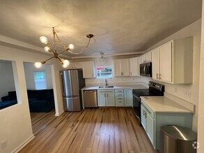 Building Photo - 307 Ellett Rd
