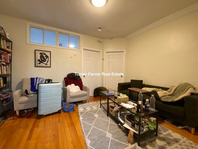 Building Photo - 43 Bay State Rd