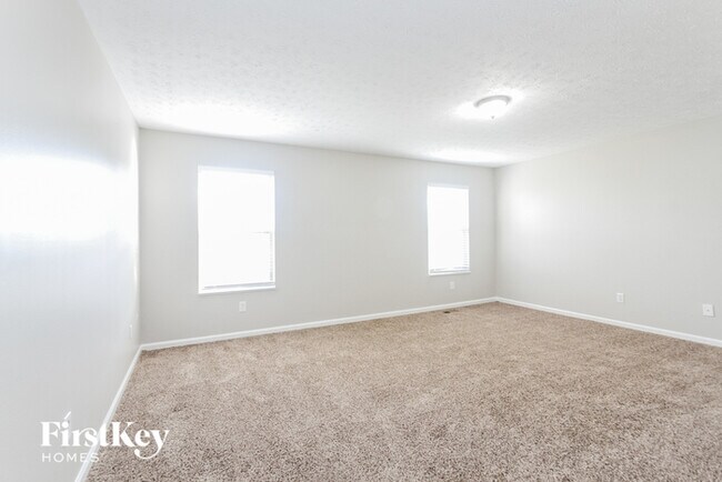 Building Photo - 6145 Lake Freeman Dr