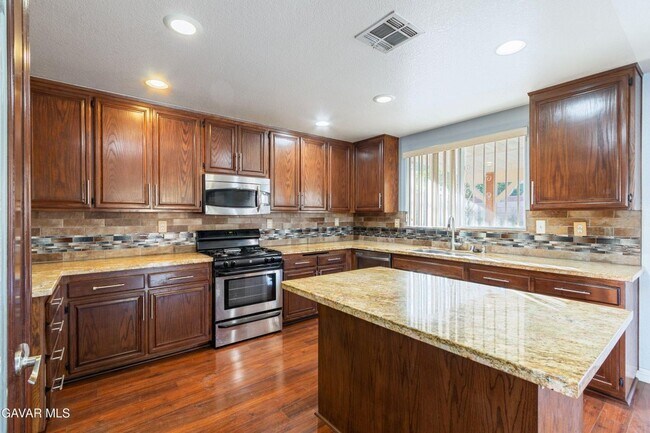 Foto del edificio - 44103 Sundance Ct