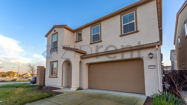 Building Photo - 3500 Nuestra Ave