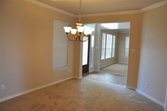 Building Photo - 2170 Brittany Colony Dr