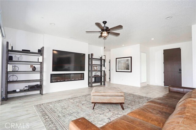 Foto del edificio - 7957 Arrowhead Rd