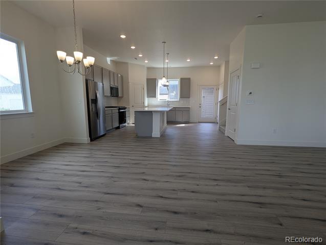 Foto del edificio - 5093 McKinnon Ct