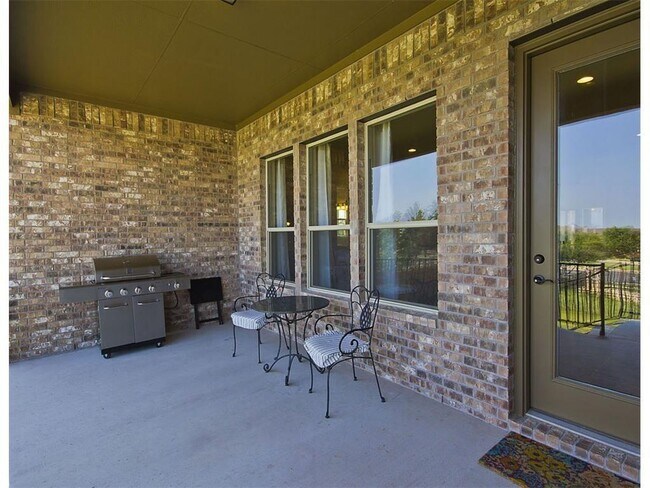 Foto del edificio - 15800 Dink Pearson Ln