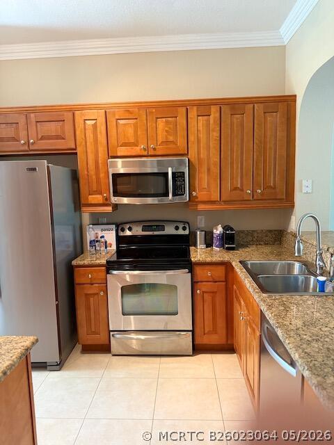 Foto del edificio - 3500 Oaks Clubhouse Dr