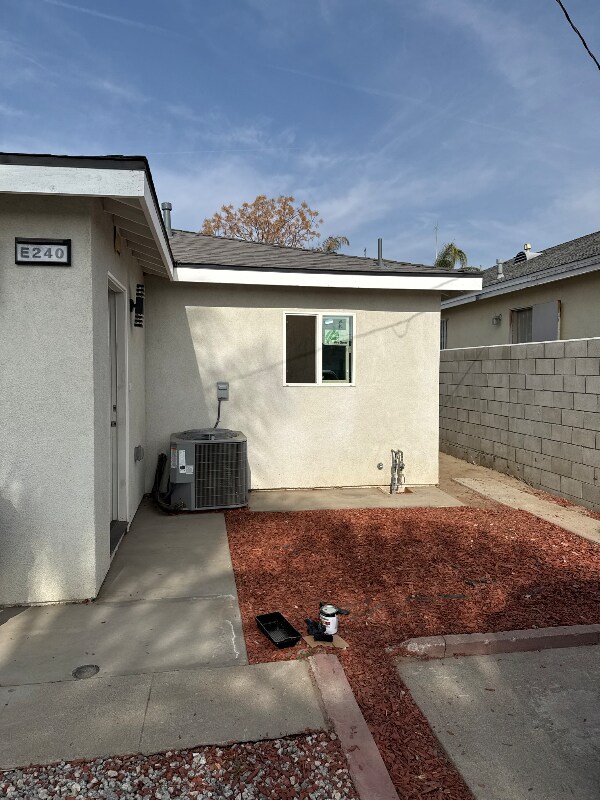 Photo - 244 E 2nd St (San Bernardino, CA)