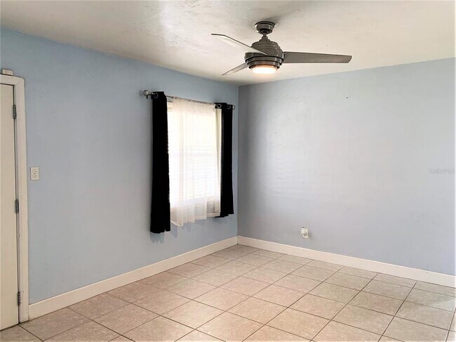 Building Photo - 4409 W Anita Blvd