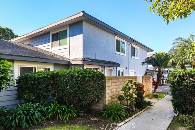 Foto del edificio - 16394 Del Oro Cir