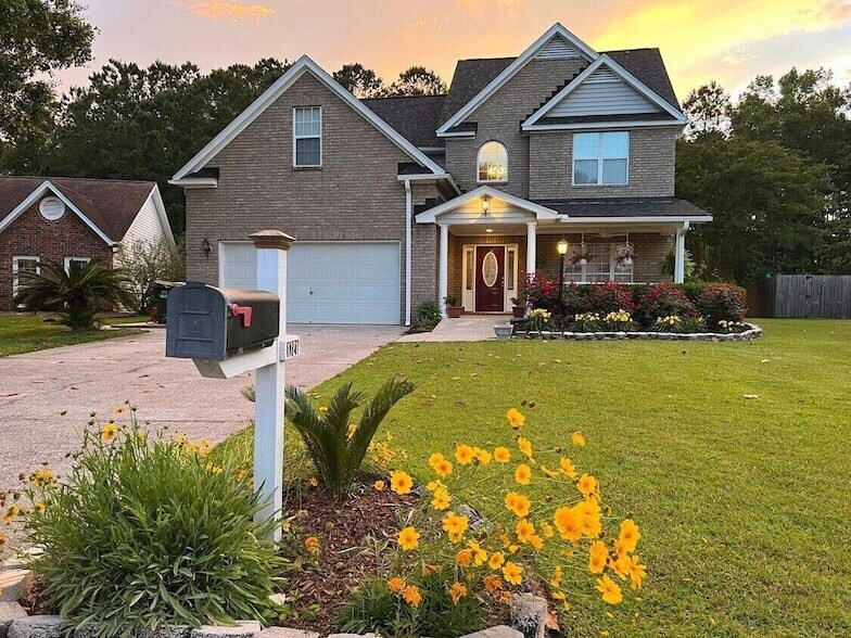 Photo - 1721 Fox Ridge Court Unit