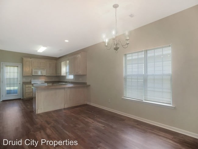 Building Photo - 3 br, 2 bath House - 2039 Stardust Drive