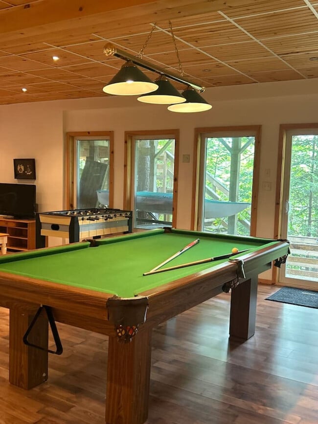 Photo du bâtiment - 33 Chem. du Lac-Clark