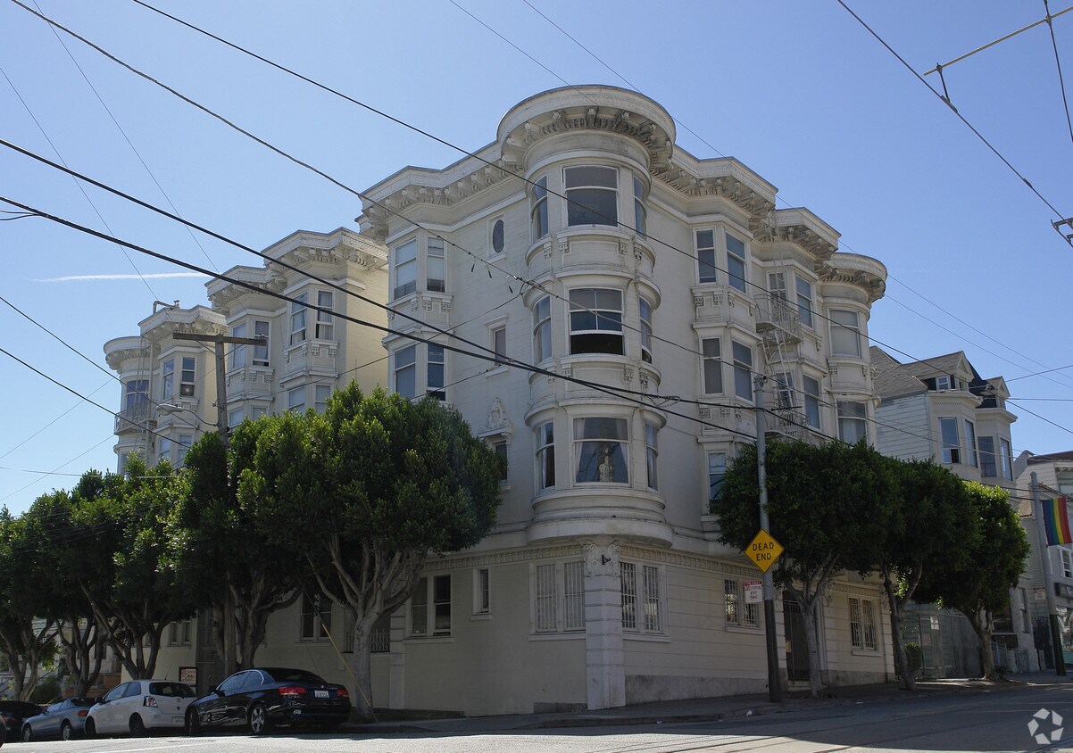 Primary Photo - 3951-3959 17th St