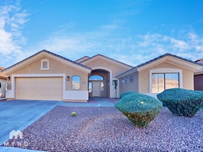 Building Photo - 12813 W Aster Dr
