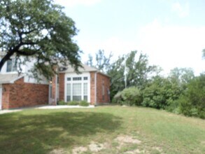 Building Photo - 2207 Cheyenne Trail