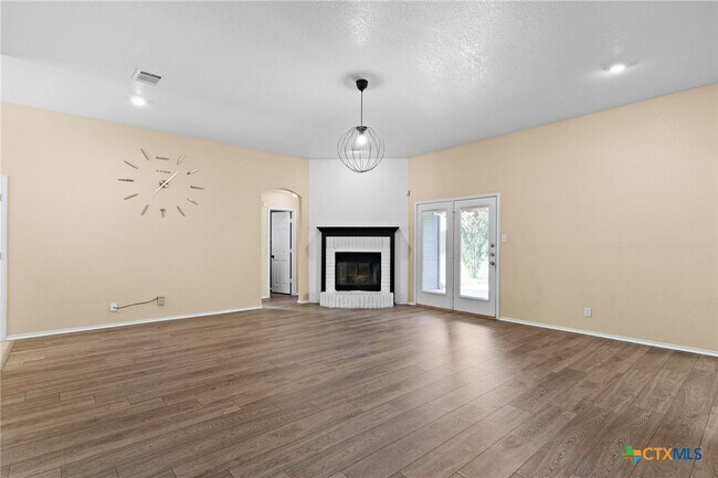 Building Photo - 4009 Tiger Dr