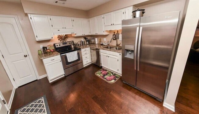 Foto del edificio - Super Cute One Level Home in Shelton Park