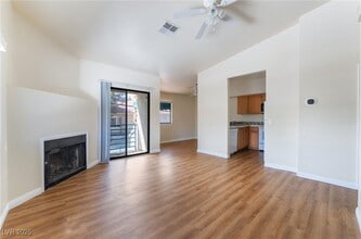 Building Photo - 2225 Pine Breeze Ln