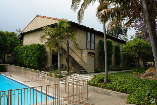 Foto del edificio - Los Robles