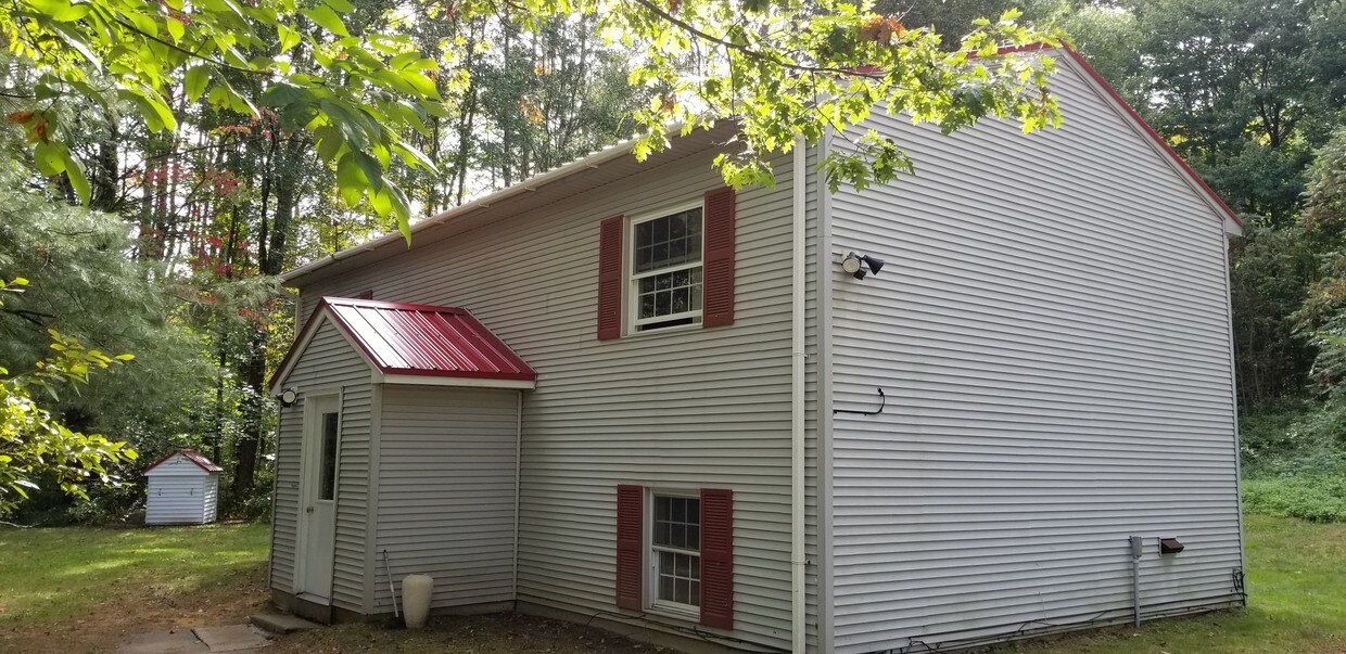 Primary Photo - 178 Shaker Rd
