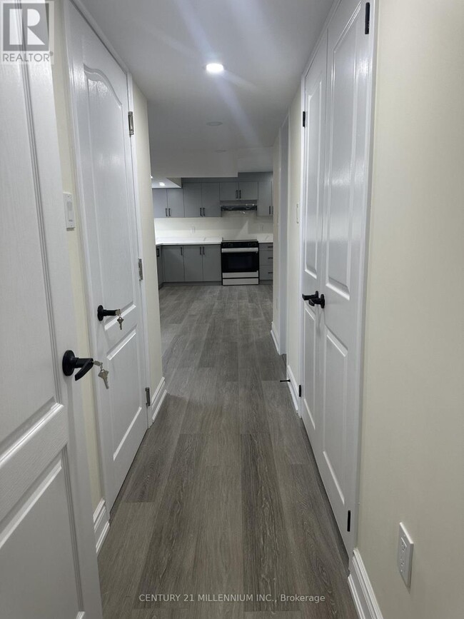 Building Photo - 55 Fairey Cres