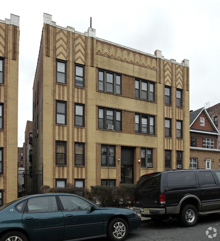 9294 Highland Ave, Jersey City, NJ 07306 Apartments in Jersey City, NJ