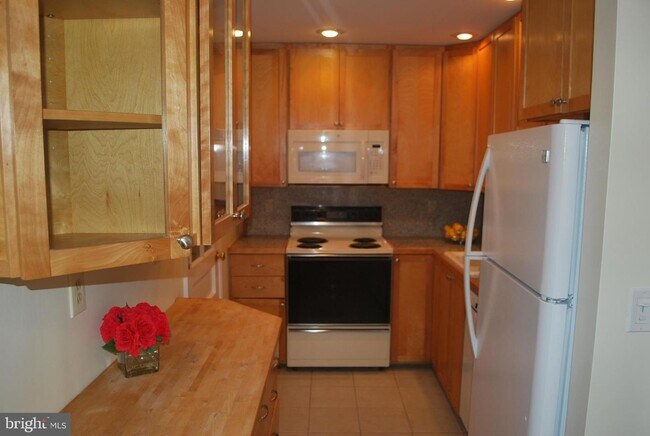 Foto del edificio - 3522 S Wakefield St