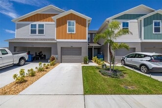 Building Photo - 4345 HILLOCK Blvd