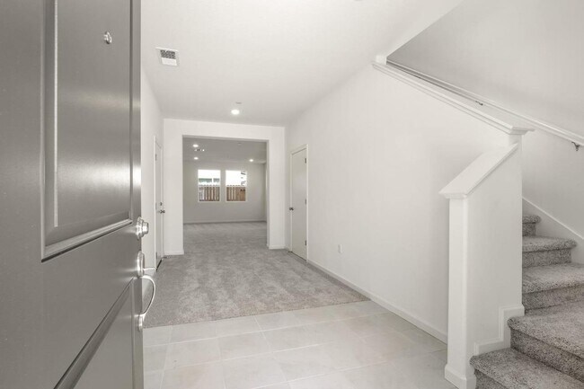 Foto del edificio - 6634 E Grant Ave