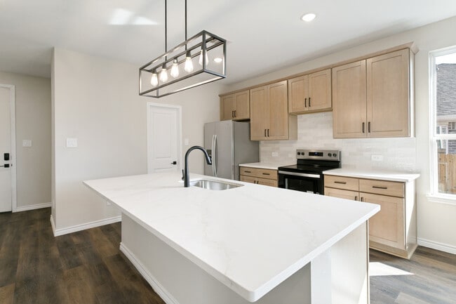 Kitchen - Trail Creek Village
