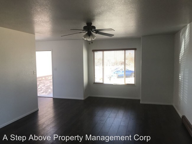 Building Photo - 3 br, 2 bath House - 685 Bayberry Court
