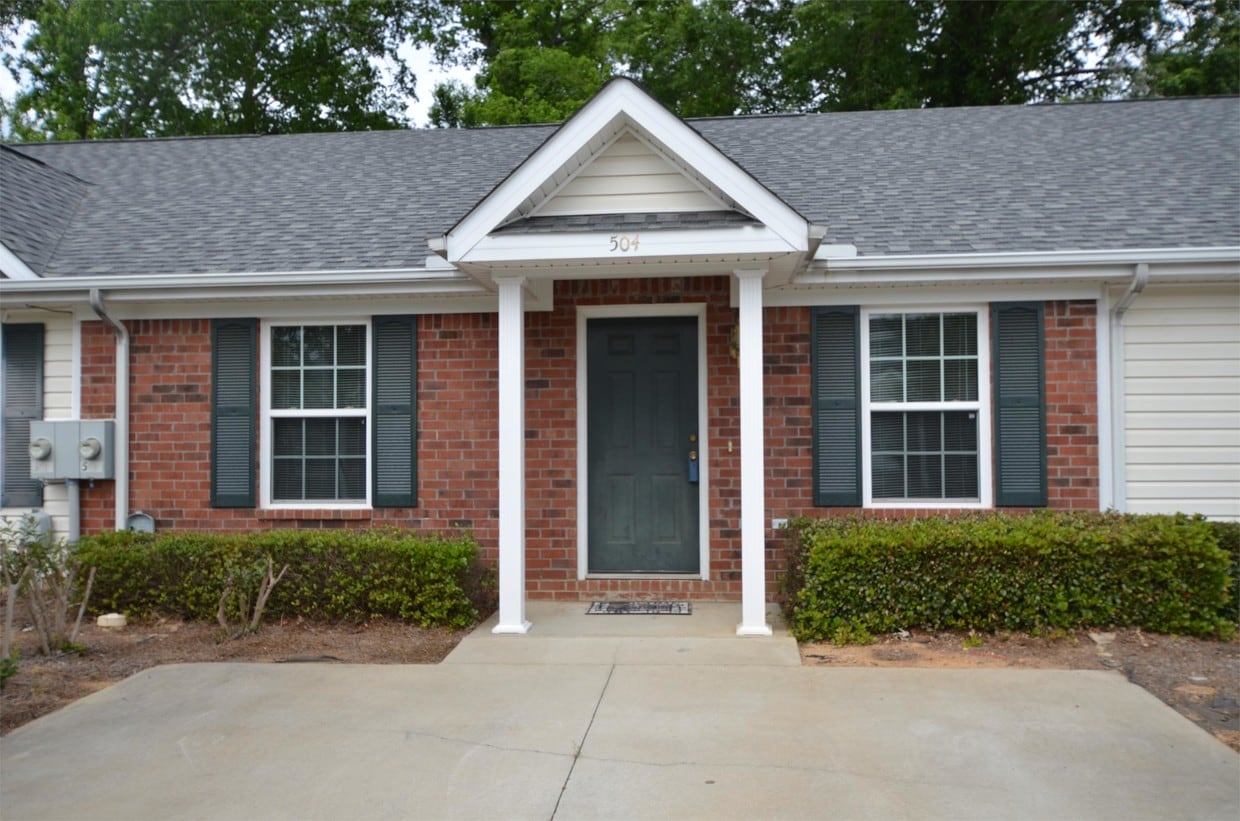 504 Edgecliff Ln, Evans, GA 30809 Townhome Rentals in Evans GA