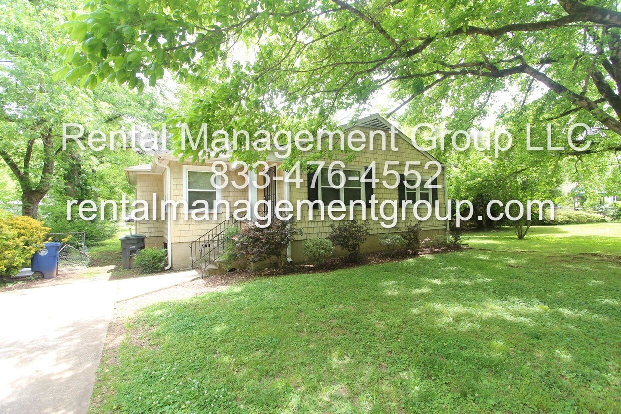 Primary Photo - New On The Market! 3 Bedroom 1 Bath