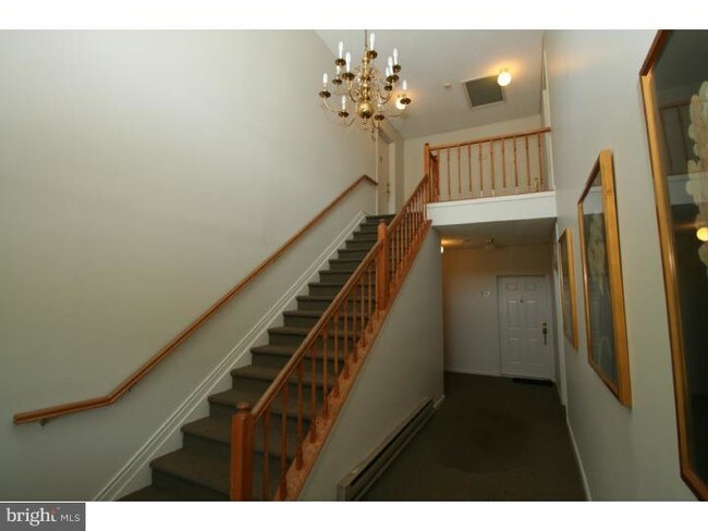 Building Photo - 812 Eagles Chase Dr