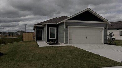 Building Photo - 13507 Musselshell Dr