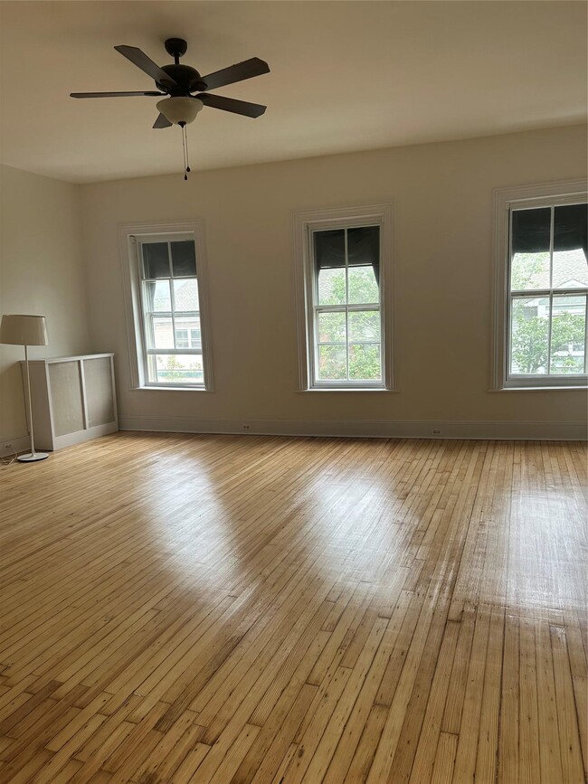 Building Photo - 41-A Broadway