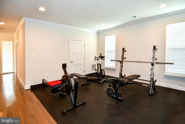 Building Photo - 13825 Estuary Pl